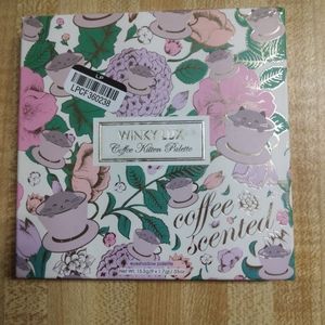 New in box Winky Lux eyeshadow palette